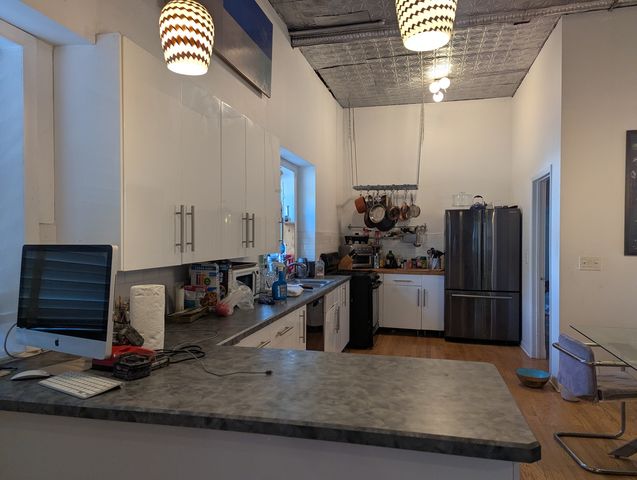 1657 N Monticello Avenue, Chicago, IL 60647