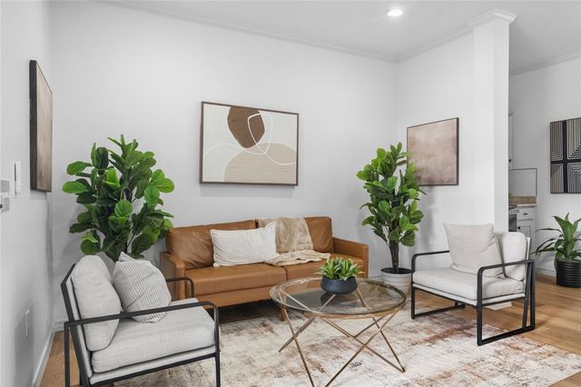 1137 N Leverett Avenue 202, Fayetteville, AR 72703