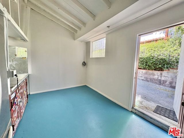 6041 Cleon Avenue, North Hollywood (los Angeles), CA 91606