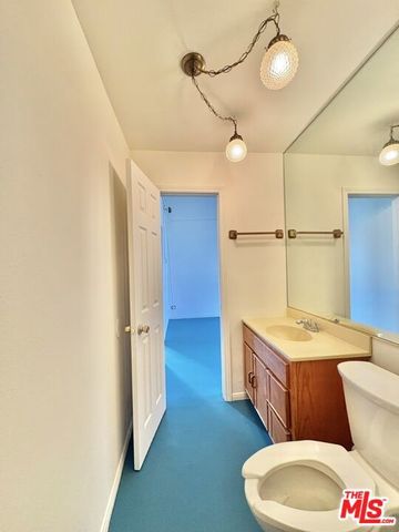 6041 Cleon Avenue, North Hollywood (los Angeles), CA 91606