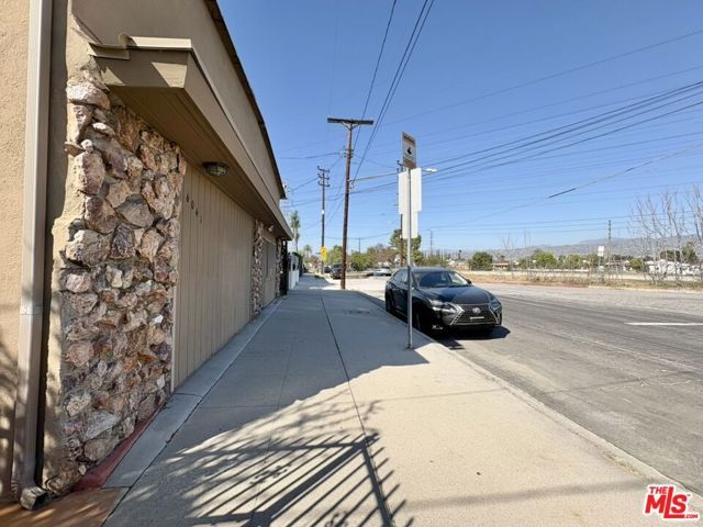 6041 Cleon Avenue, North Hollywood (los Angeles), CA 91606