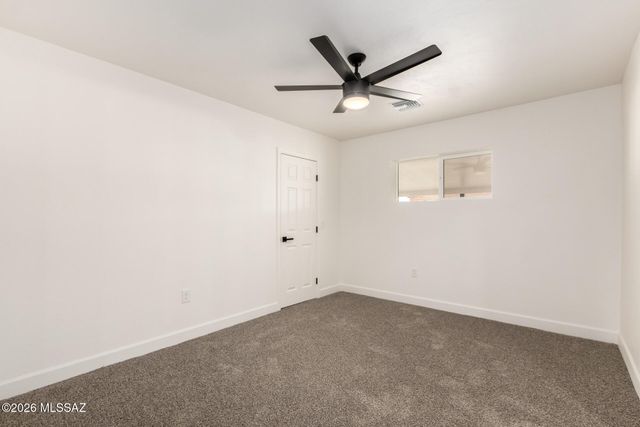 417 S Kenyon Drive, Tucson, AZ 85710