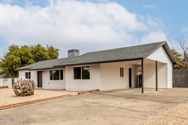 417 S Kenyon Drive, Tucson, AZ 85710