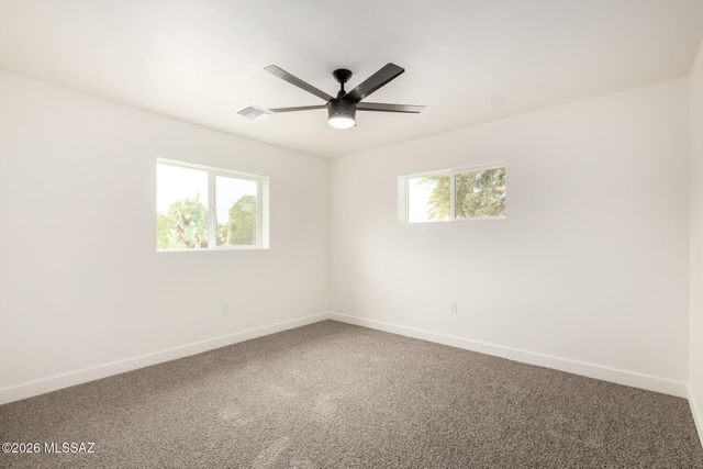 417 S Kenyon Drive, Tucson, AZ 85710