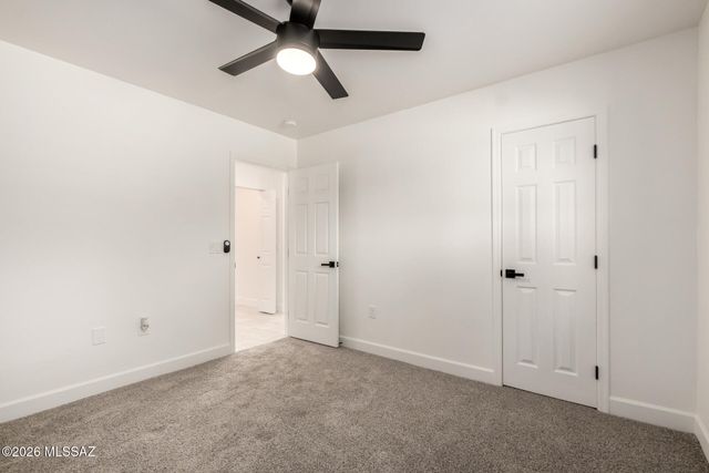 417 S Kenyon Drive, Tucson, AZ 85710