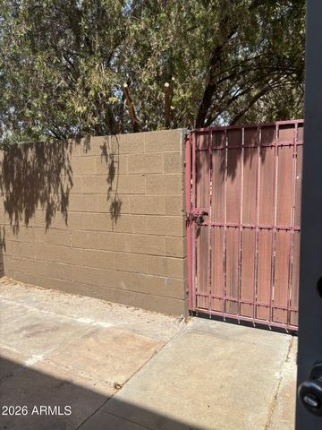 4269 N 68TH Drive, Phoenix, AZ 85033