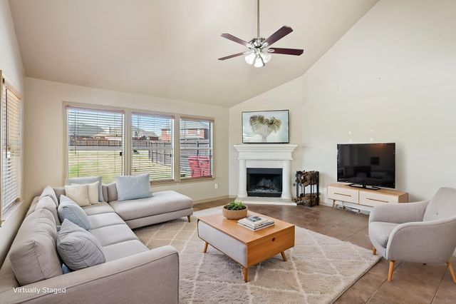 1405 Eagle Point, Royse City, TX 75189