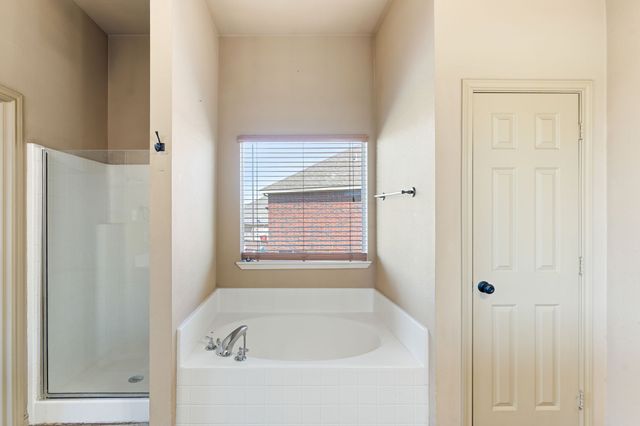 1405 Eagle Point, Royse City, TX 75189