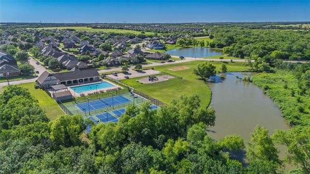 1405 Eagle Point, Royse City, TX 75189