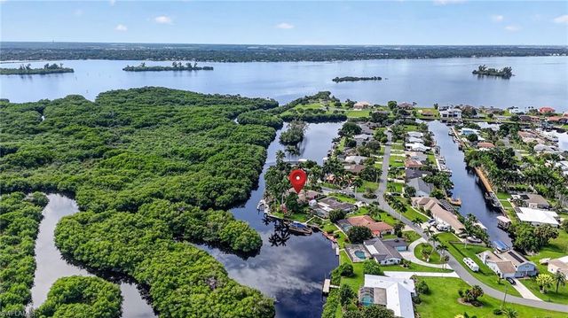 1771 Coral WAY, North Fort Myers, FL 33917