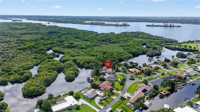 1771 Coral WAY, North Fort Myers, FL 33917