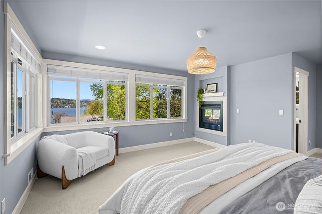 8304 54th Avenue S, Seattle, WA 98118