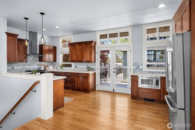 8304 54th Avenue S, Seattle, WA 98118