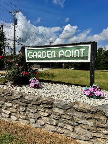 361 Garden Point Drive, Frankfort, KY 40601