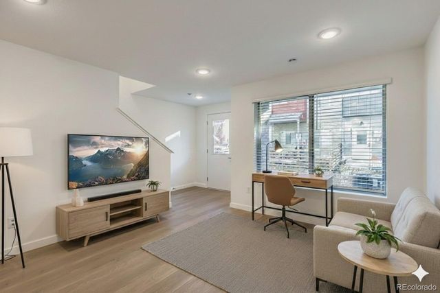 15312 W 69th Place, Arvada, CO 80007