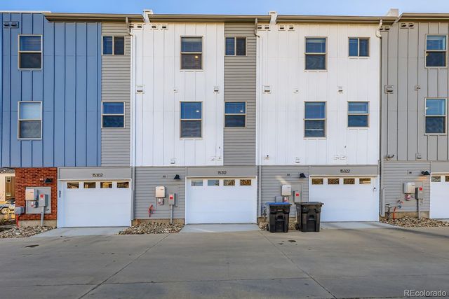 15312 W 69th Place, Arvada, CO 80007