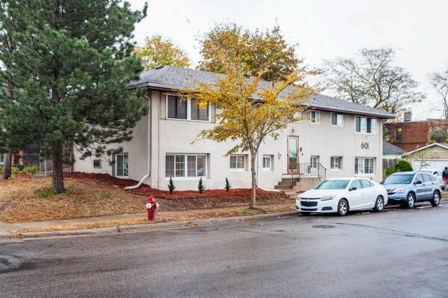 601 Jackson Street NE, Minneapolis, MN 55413