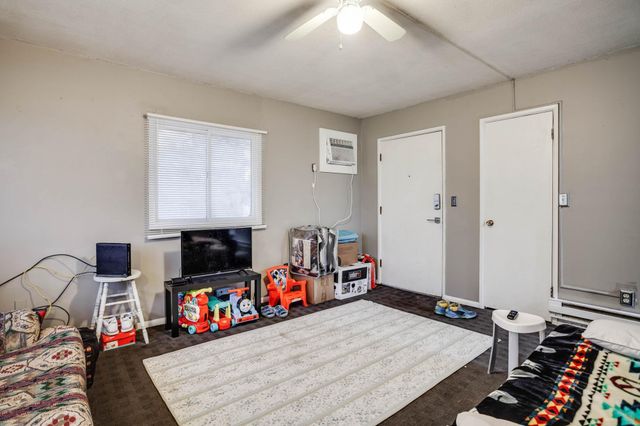 601 Jackson Street NE, Minneapolis, MN 55413