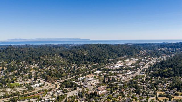 293 Arrowhead Way, Scotts Valley, CA 95066