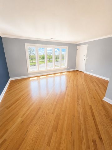 7942 W Addison Street 3, Chicago, IL 60634