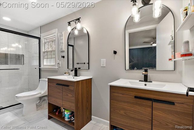 5795 Thorny Ash Road, Oakland Charter Township, MI 48306
