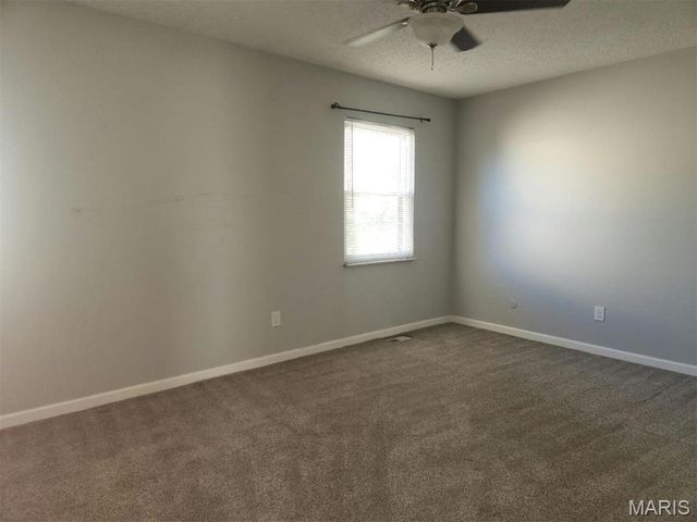 2408 Hidden Meadow Lane, Ballwin, MO 63021