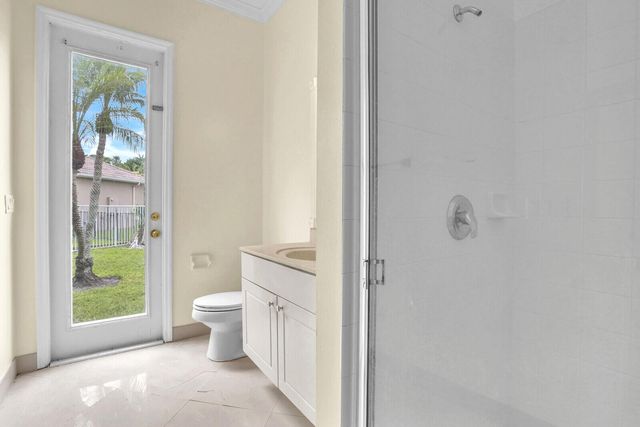 1324 Beacon Circle, Wellington, FL 33414