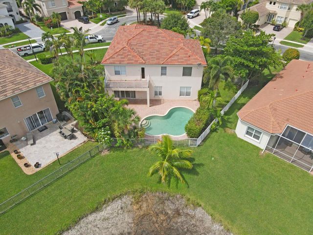 1324 Beacon Circle, Wellington, FL 33414