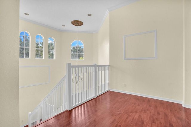 1324 Beacon Circle, Wellington, FL 33414