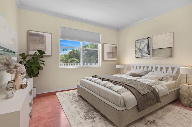 1324 Beacon Circle, Wellington, FL 33414
