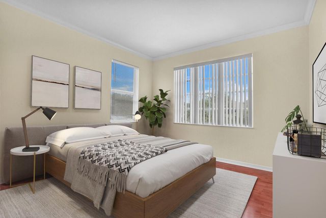 1324 Beacon Circle, Wellington, FL 33414