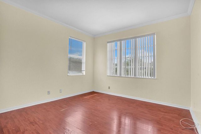 1324 Beacon Circle, Wellington, FL 33414