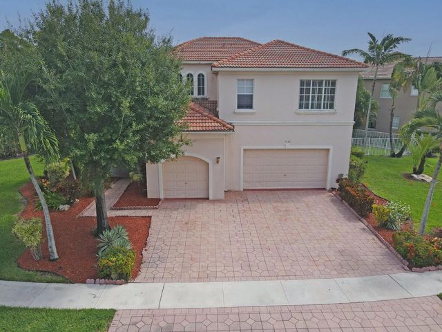 1324 Beacon Circle, Wellington, FL 33414