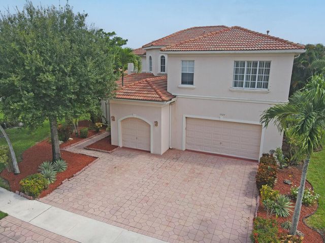 1324 Beacon Circle, Wellington, FL 33414