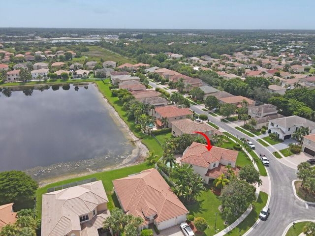 1324 Beacon Circle, Wellington, FL 33414