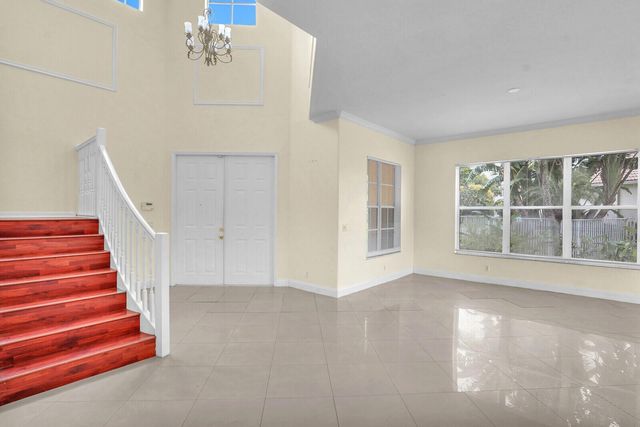 1324 Beacon Circle, Wellington, FL 33414