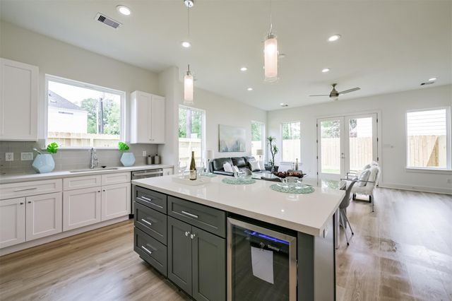 5630 Balbo Street, Houston, TX 77091