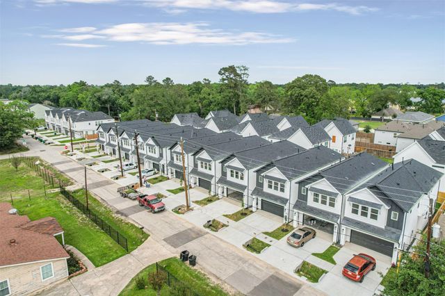 5630 Balbo Street, Houston, TX 77091