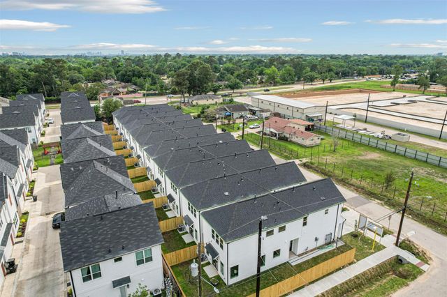 5630 Balbo Street, Houston, TX 77091