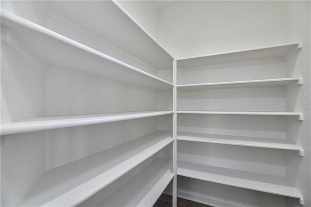 23823 W 59th Terrace, Shawnee, KS 66226