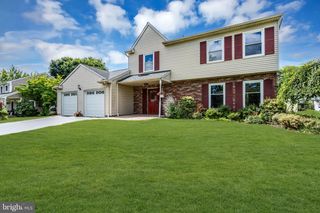 15 MAJOR LN, Plainsboro, NJ 08536