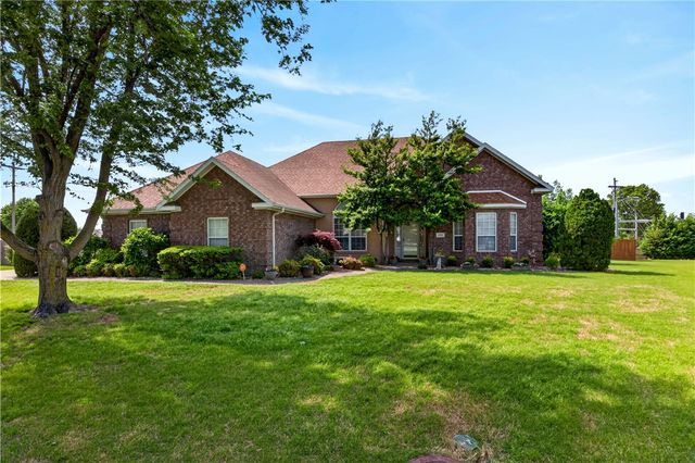 4752 Stonecrest Circle, Springdale, AR 72762