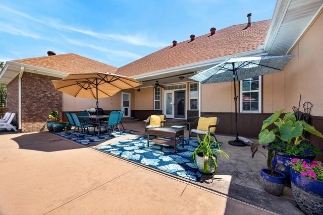 4752 Stonecrest Circle, Springdale, AR 72762