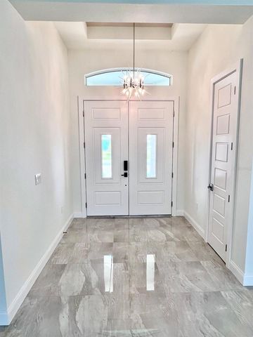 55 ROTONDA CIRCLE, Rotonda West, FL 33947
