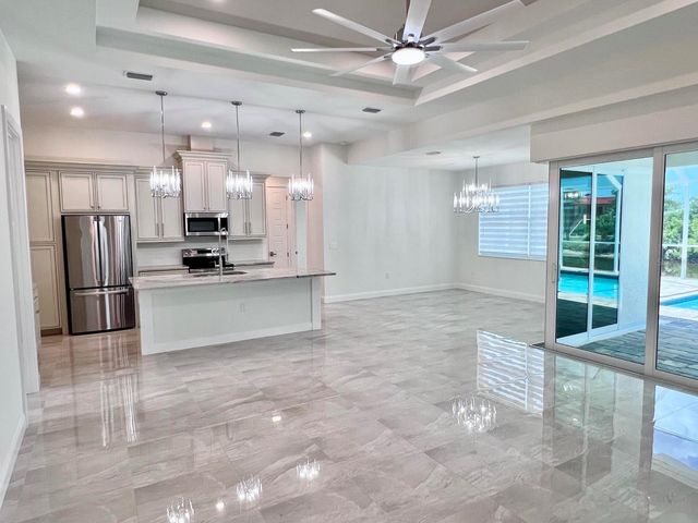 55 ROTONDA CIRCLE, Rotonda West, FL 33947