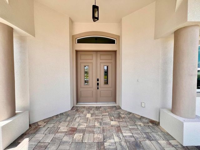 55 ROTONDA CIRCLE, Rotonda West, FL 33947