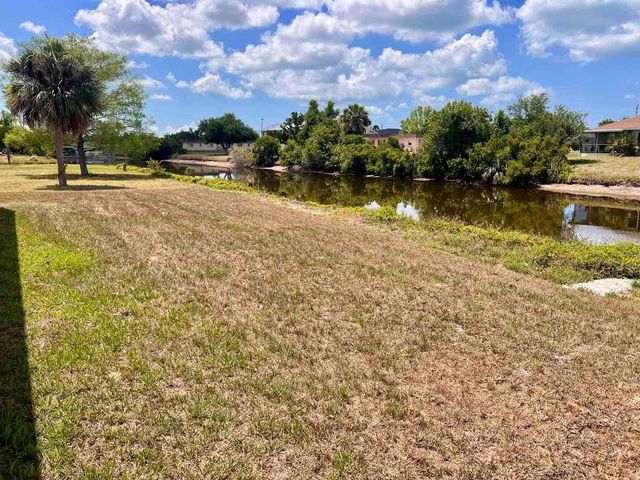 55 ROTONDA CIRCLE, Rotonda West, FL 33947