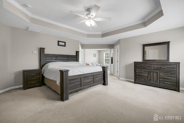 17 Carriage Way, Barnegat, NJ 08005