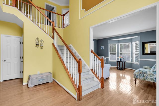 17 Carriage Way, Barnegat, NJ 08005