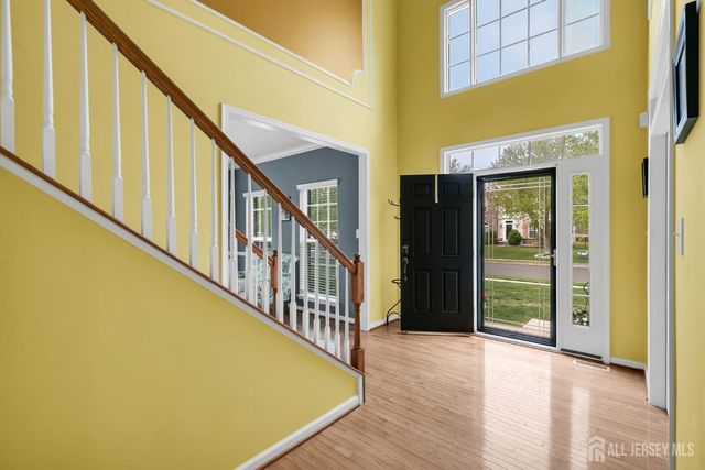 17 Carriage Way, Barnegat, NJ 08005